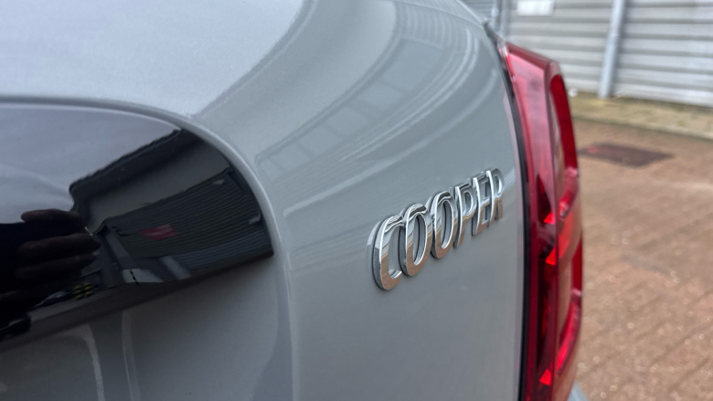 MINI Countryman 1.5 Cooper Classic 5dr Petrol Hatchback